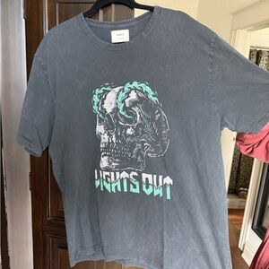 P & C Extra Large cool skull shirt